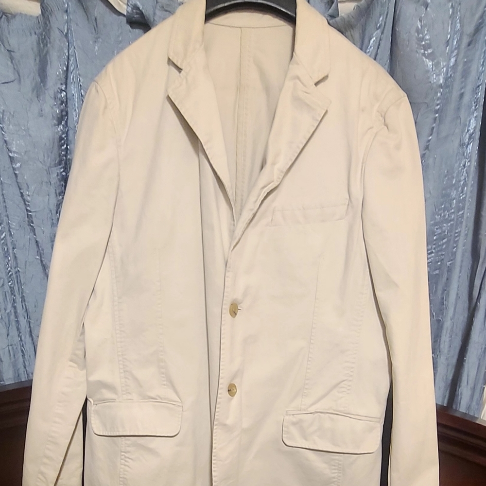 Banana Republic Men's Cream Colored, 2 Button, coat